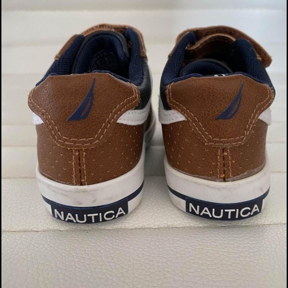 Nautica Toddler shoes. Size 5 - Picture 3 of 5